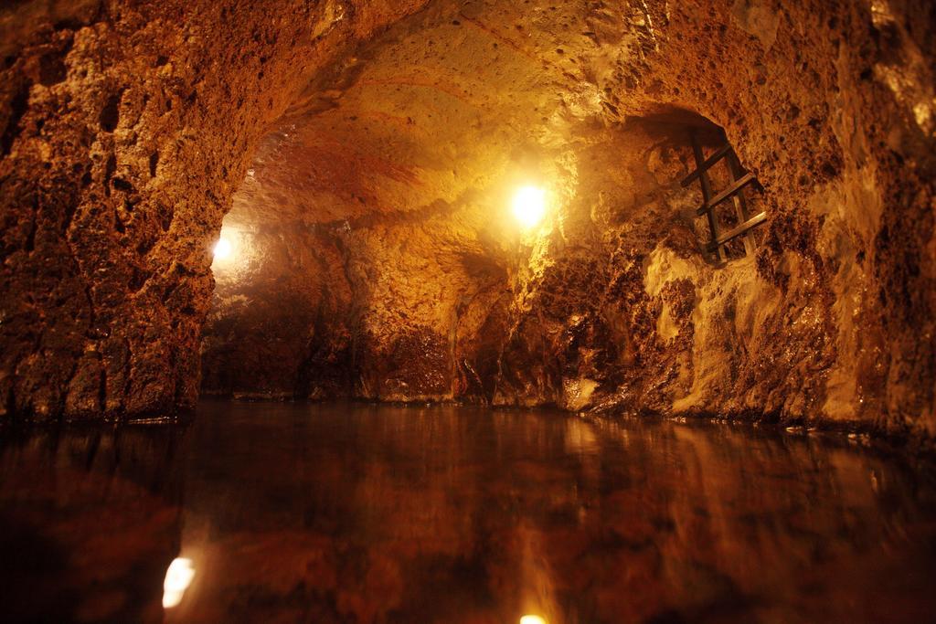 Kurokawa Onsen Yama no Yado Shinmeikan Minamioguni Bagian luar foto