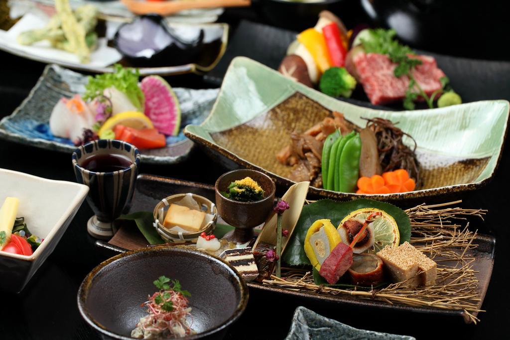 Kurokawa Onsen Yama no Yado Shinmeikan Minamioguni Bagian luar foto